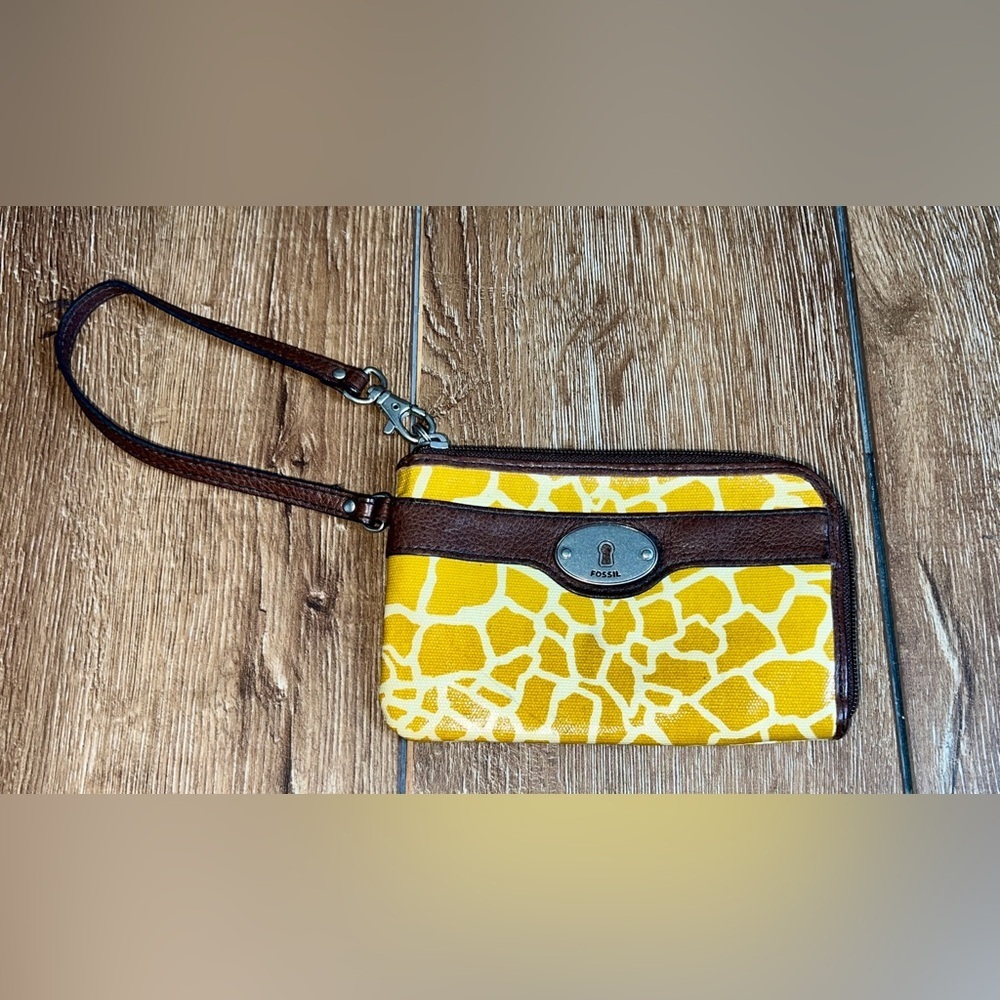 Fossil Key-Per yellow wristlet